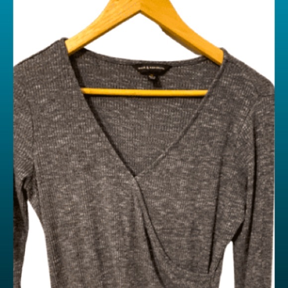 Rock & Republic Snap Cowl Blouse - Picture 2 of 4